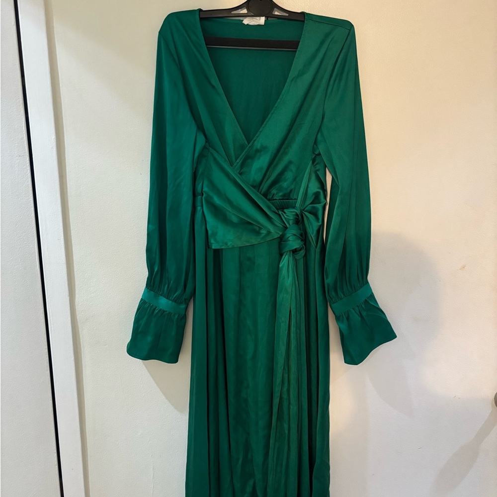 Amazon Emerald Wrap Long Sleeve Dress